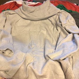 Women’s long sleeve turtle neck sweater